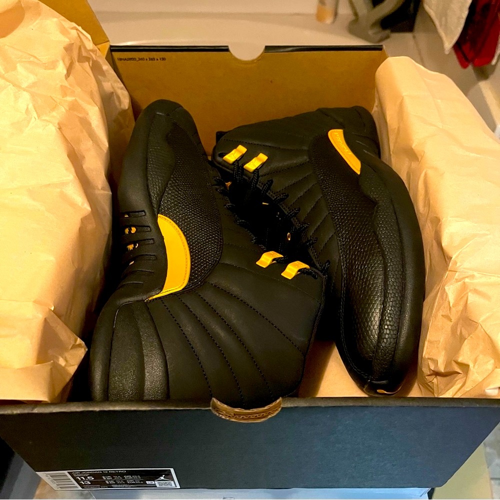 🔥🔥AIR JORDAN 12 REVERSE TAXI🔥🔥